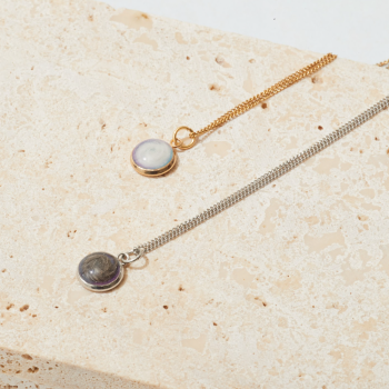 털로만든 목걸이 클래식